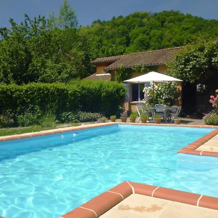 Des Noisetiers Holiday home *